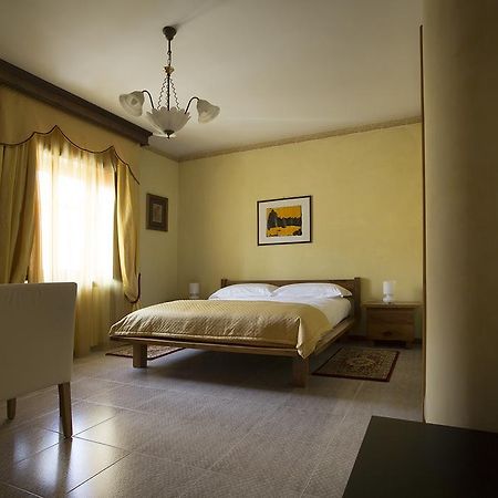 Bed and Breakfast Vibo In Centro Vibo Valentia Exterior foto