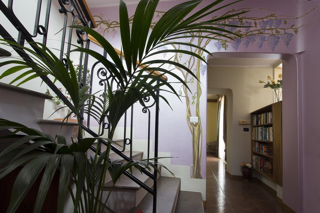 Bed and Breakfast Vibo In Centro Vibo Valentia Habitación foto