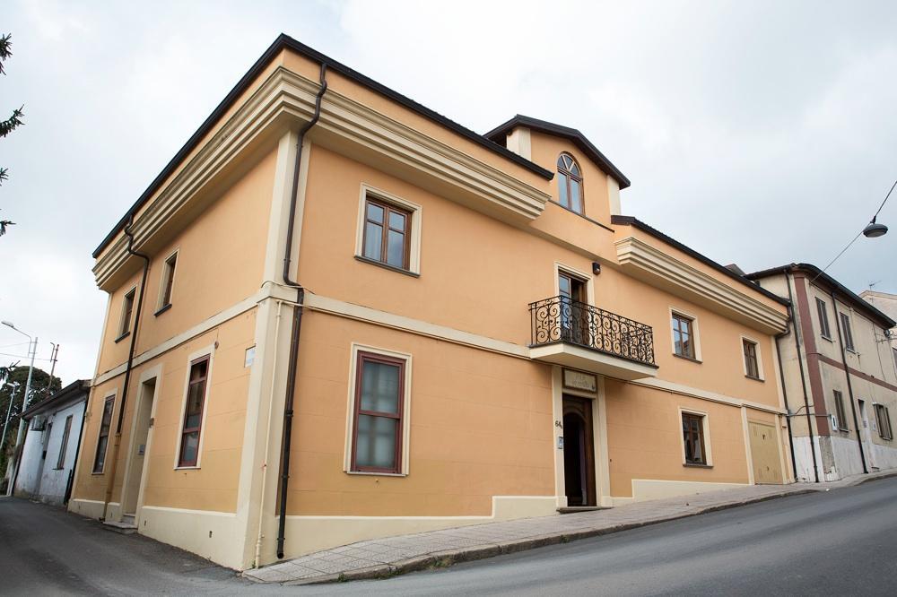 Bed and Breakfast Vibo In Centro Vibo Valentia Habitación foto